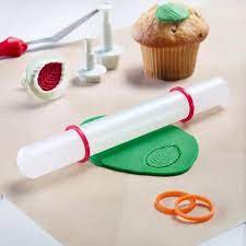 Teigroller aus Kunststoff  "Rollini"